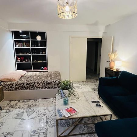 John Homestay Room In Νίκαια Εξωτερικό φωτογραφία