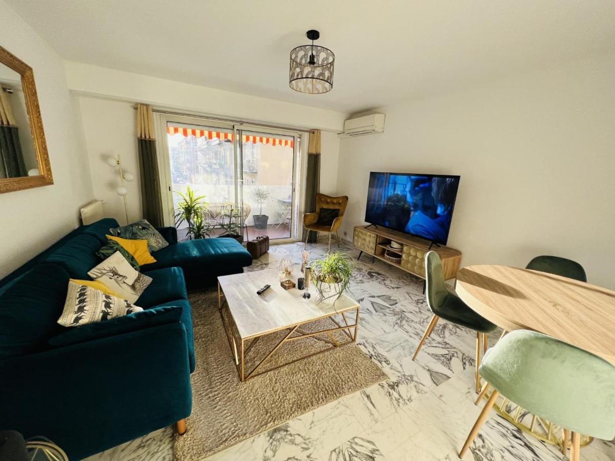 John Homestay Room In Νίκαια Εξωτερικό φωτογραφία